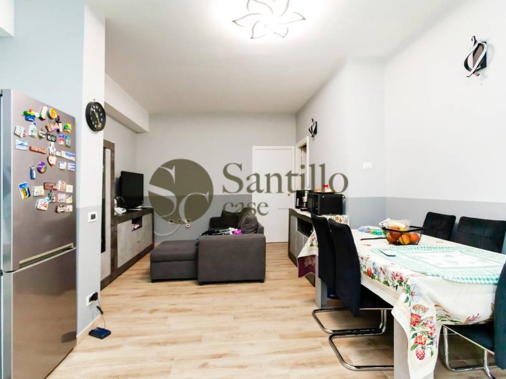 appartamento in vendita a Roma in zona Castel di Leva