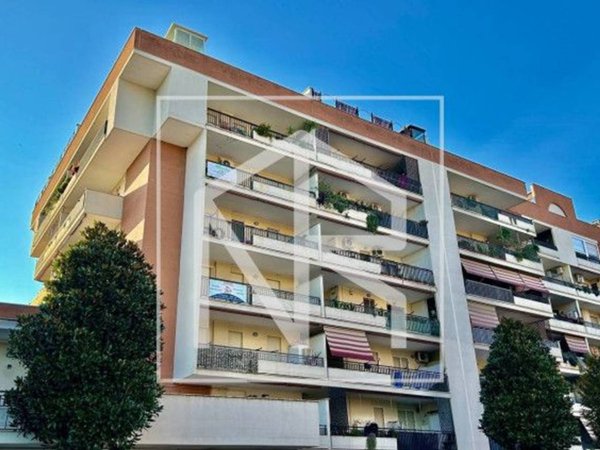 appartamento in vendita a Roma in zona Ponte di Nona