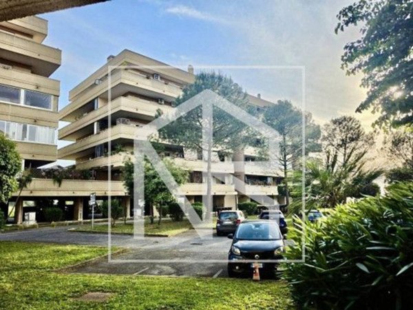 appartamento in vendita a Roma in zona Ponte di Nona