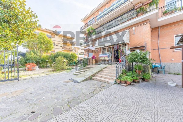 casa indipendente in vendita a Roma in zona Aurelio