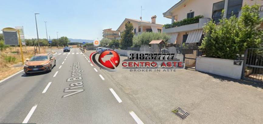 appartamento in vendita a Roma in zona Borghesiana