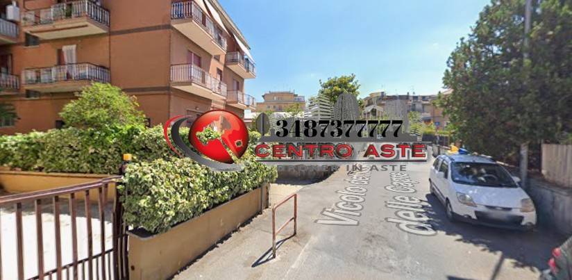appartamento in vendita a Roma in zona Colle del Sole