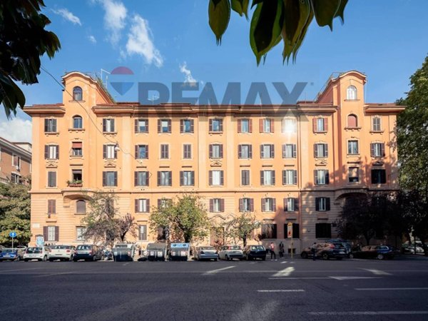 appartamento in vendita a Roma in zona Della Vittoria