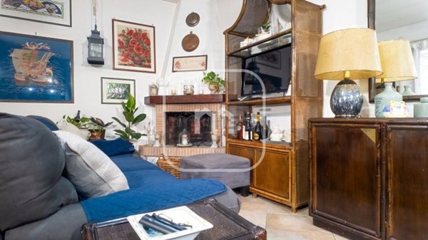 casa indipendente in vendita a Roma in zona Acilia