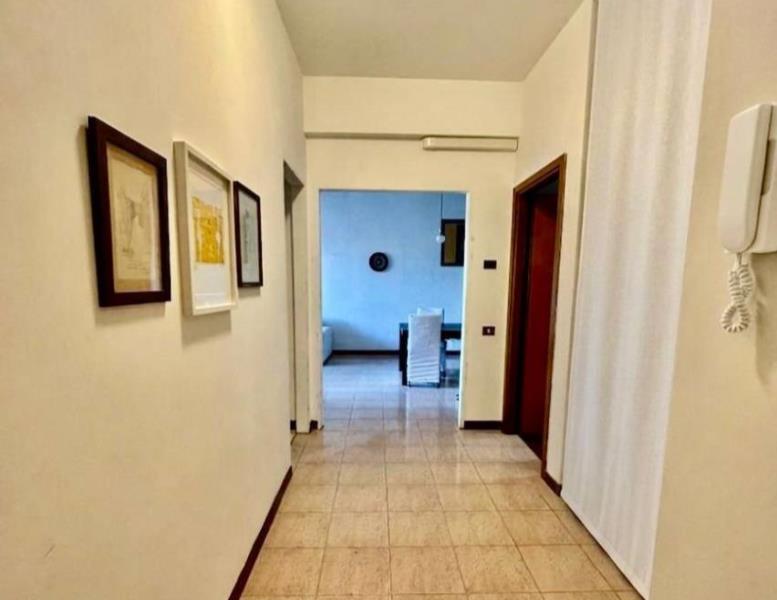 appartamento in vendita a Roma in zona Ardeatino