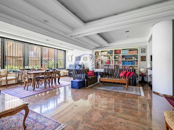 casa indipendente in vendita a Roma in zona Torrino