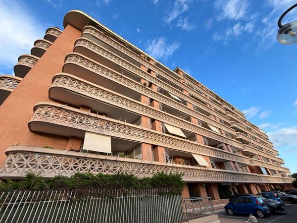 appartamento in vendita a Roma in zona Giardini di Corcolle