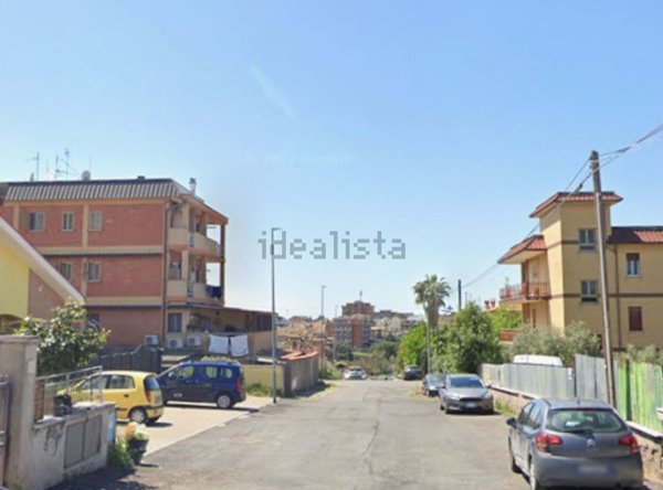 appartamento in vendita a Roma in zona Ponte di Nona