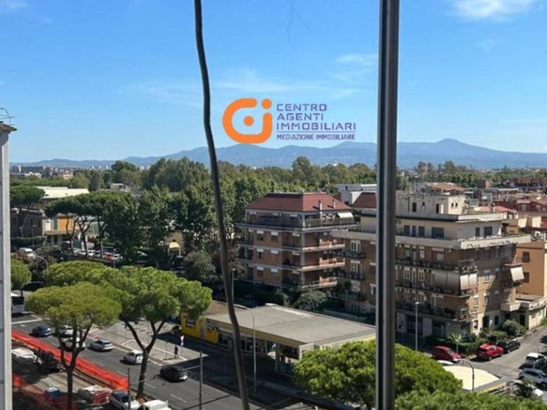 appartamento in vendita a Roma in zona Prenestino-Centocelle