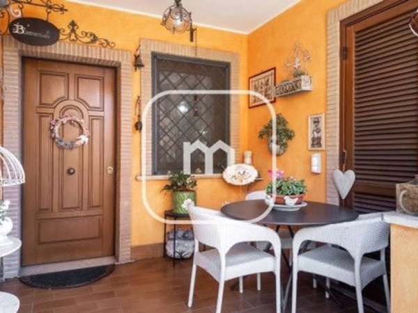 casa indipendente in vendita a Roma in zona Ostiense