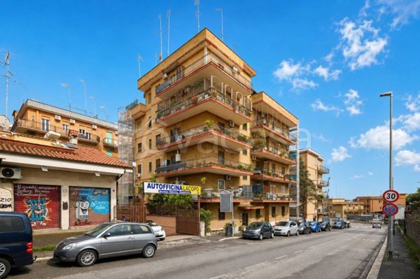 appartamento in vendita a Roma in zona Fidene