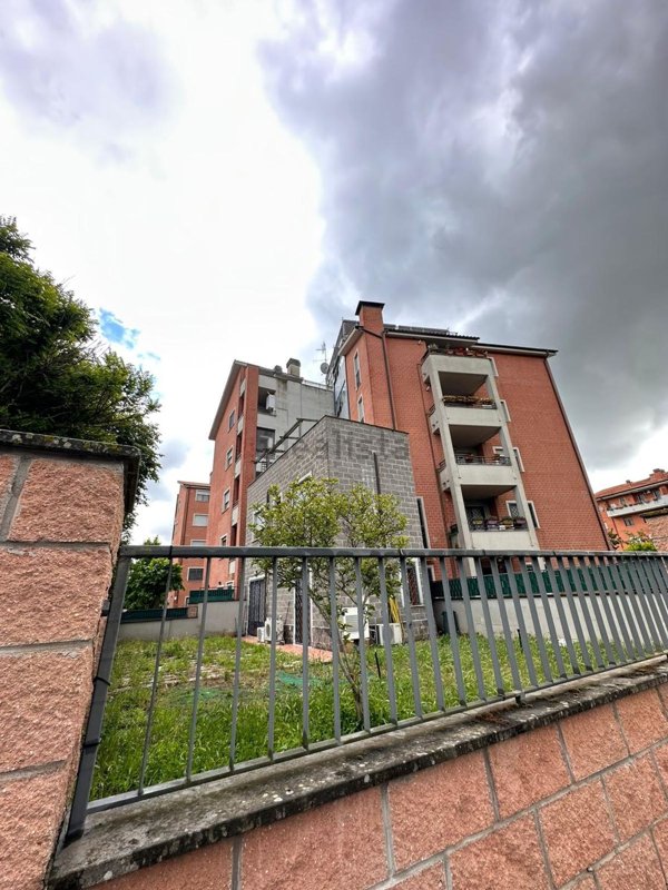 appartamento in vendita a Roma in zona Selva Candida