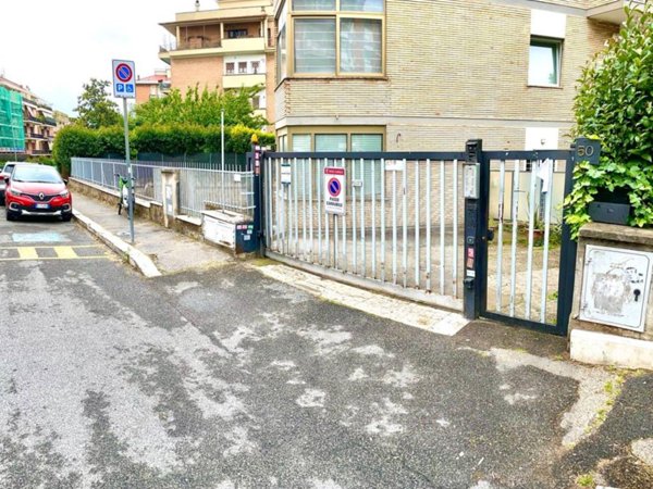 appartamento in vendita a Roma in zona Torrevecchia