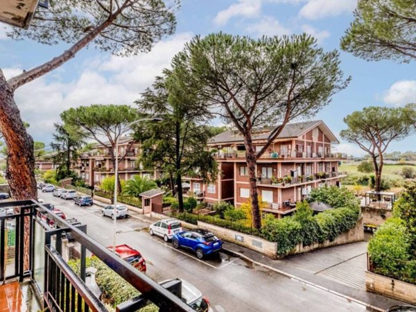 appartamento in vendita a Roma in zona Torre Gaia