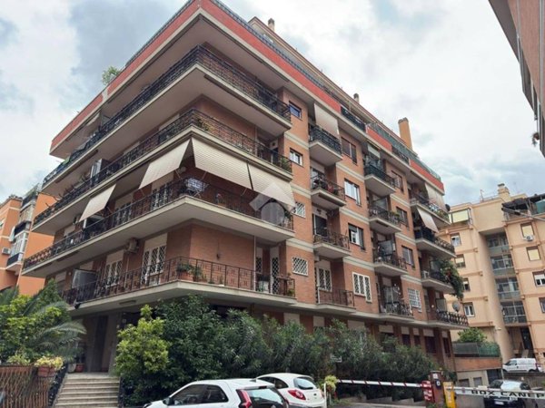 appartamento in vendita a Roma in zona Collatino