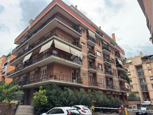 appartamento in vendita a Roma in zona Collatino