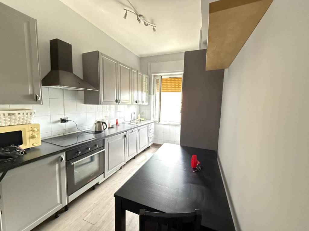 appartamento in vendita a Roma in zona Prenestino-Centocelle