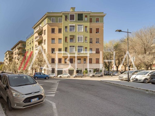 appartamento in vendita a Roma in zona Nomentano