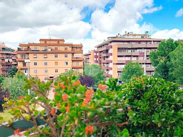 appartamento in vendita a Roma in zona Monte Sacro/Talenti