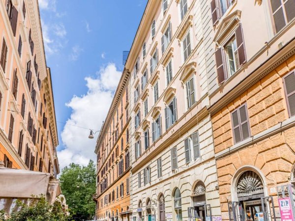 appartamento in vendita a Roma in zona Trastevere