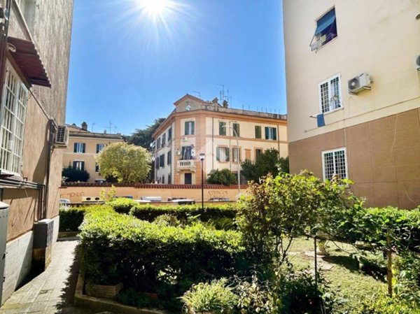 appartamento in vendita a Roma in zona Monte Sacro/Talenti
