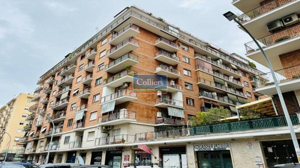 appartamento in vendita a Roma in zona Tuscolano