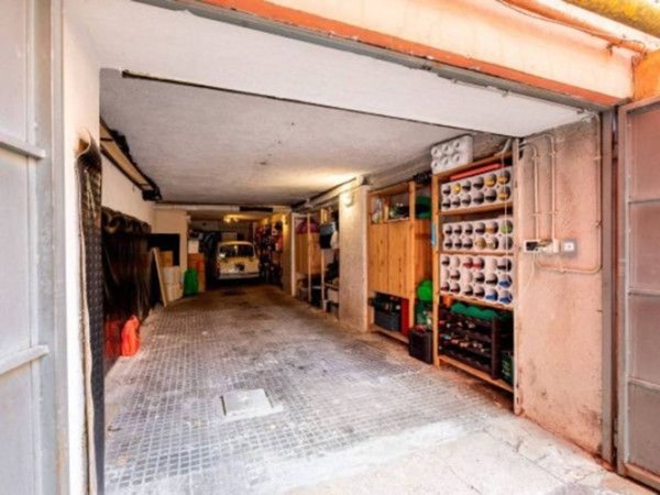 negozio in vendita a Roma in zona Tor di Quinto