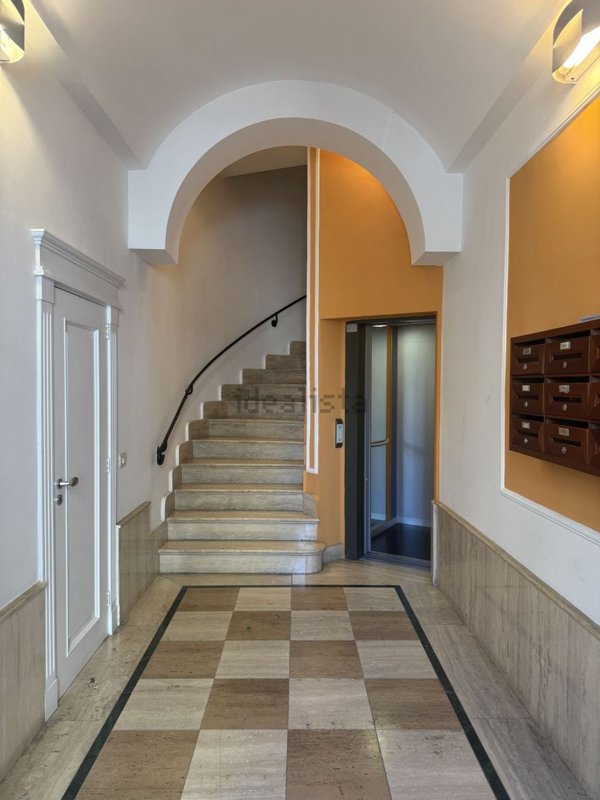 appartamento in vendita a Roma in zona Ludovisi/Sallustiano