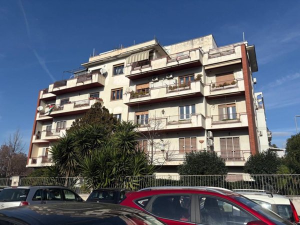 appartamento in vendita a Roma in zona Aurelio