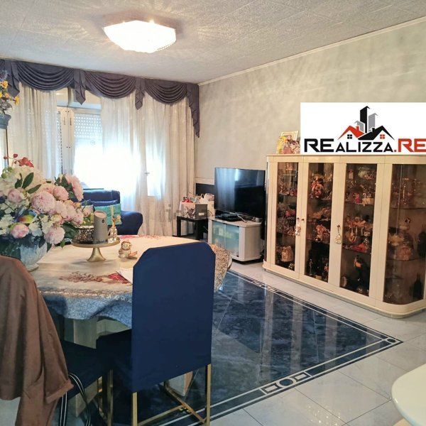 appartamento in vendita a Roma in zona Torre Angela