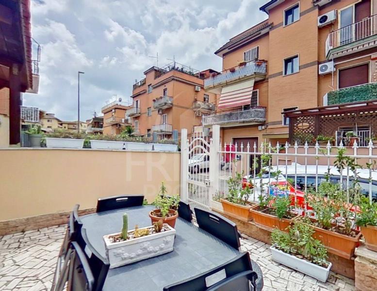 appartamento in vendita a Roma in zona Casalotti