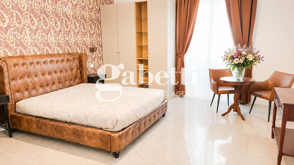appartamento in vendita a Roma in zona Appio Latino