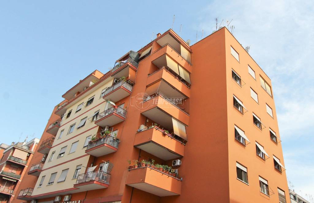 appartamento in vendita a Roma in zona Prenestino-Centocelle