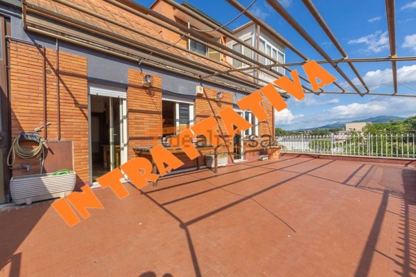 appartamento in vendita a Roma in zona Tor Bella Monaca