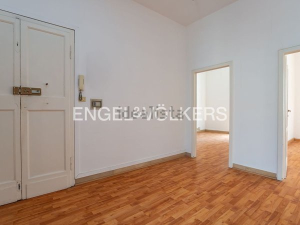 appartamento in vendita a Roma in zona Ostiense