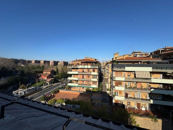 appartamento in vendita a Roma in zona Portuense
