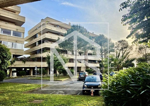 appartamento in vendita a Roma in zona Ponte di Nona