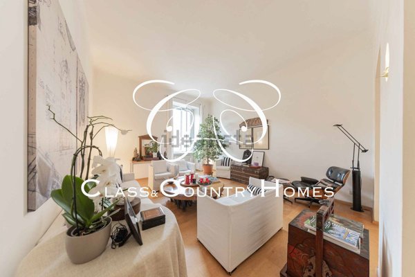 appartamento in vendita a Roma in zona Rione Borgo