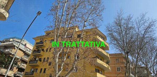appartamento in vendita a Roma in zona Appio Latino