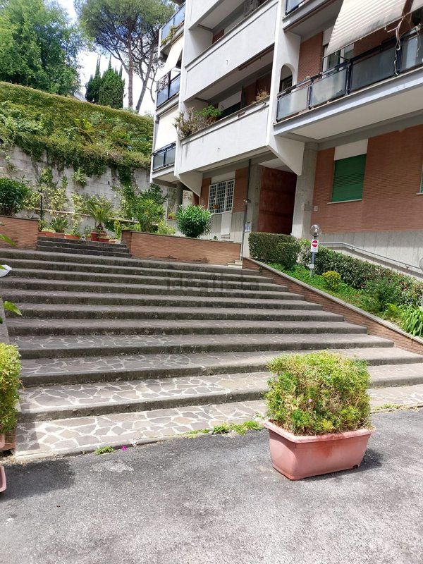 appartamento in vendita a Roma in zona Della Vittoria