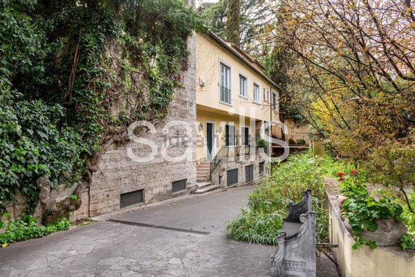 casa indipendente in vendita a Roma in zona San Saba - Ripa