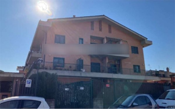 appartamento in vendita a Roma in zona Casal Morena