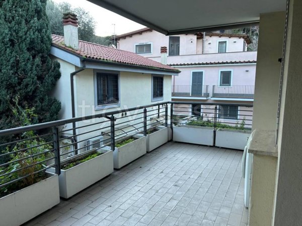 appartamento in vendita a Roma in zona Tor di Quinto