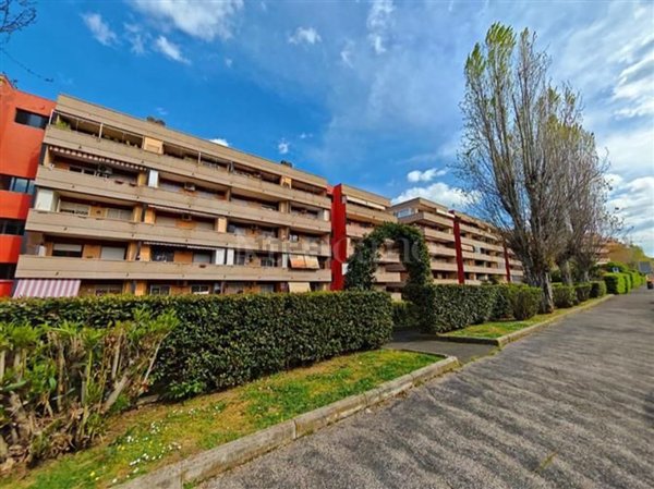 appartamento in vendita a Roma in zona Vitinia
