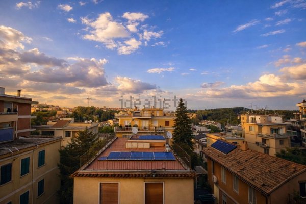 appartamento in vendita a Roma