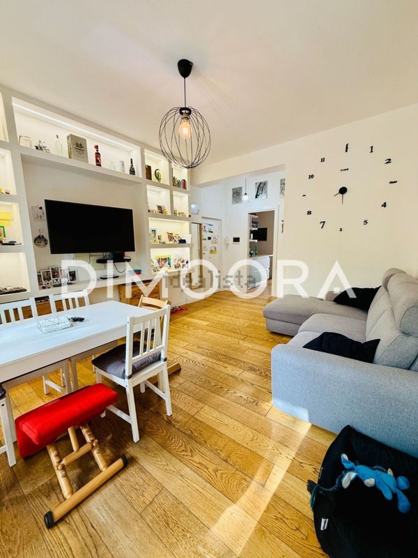 appartamento in vendita a Roma in zona Ostiense