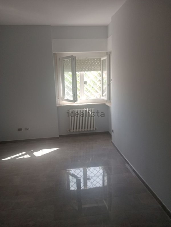 appartamento in vendita a Roma in zona Spinaceto