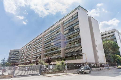 appartamento in vendita a Roma in zona Cinecittà