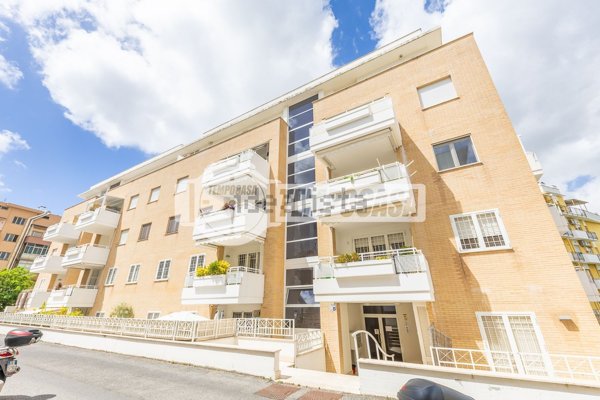 appartamento in vendita a Roma in zona Collatino