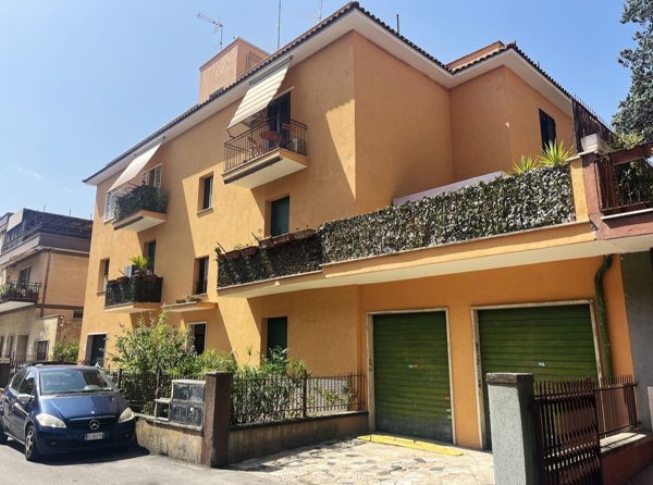 appartamento in vendita a Roma in zona Castel Giubileo
